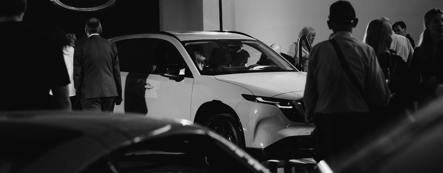 jaunimi-Mazda